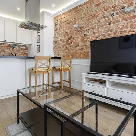 Apartman Golden Apartments&glamping-u11