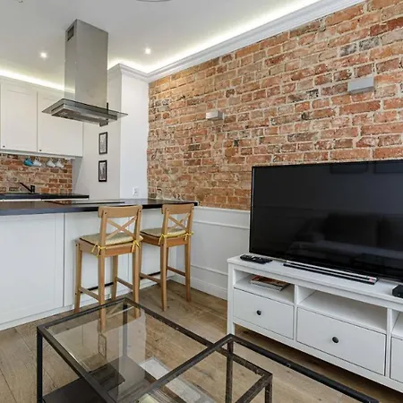 Golden Apartments&glamping-u11 Wrocław